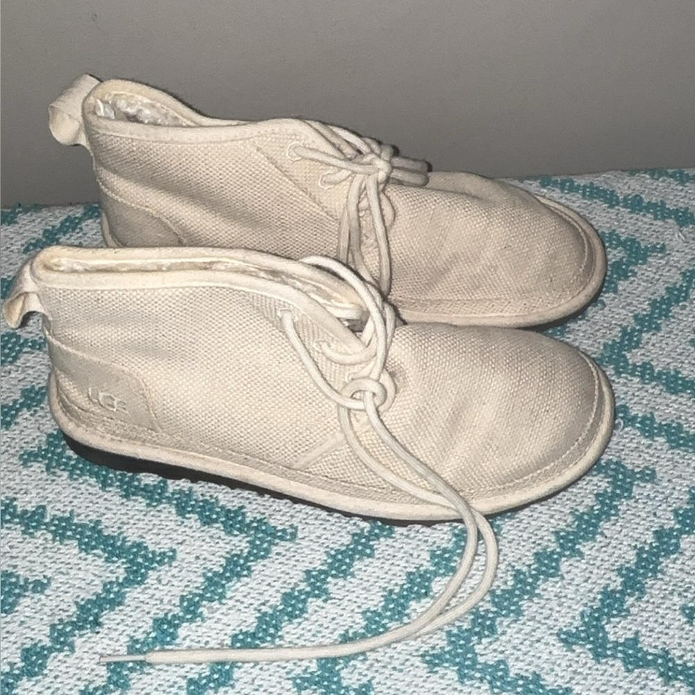 UGG Neumel Natural Canvas Chukka Boots | Size 9 | New Condition